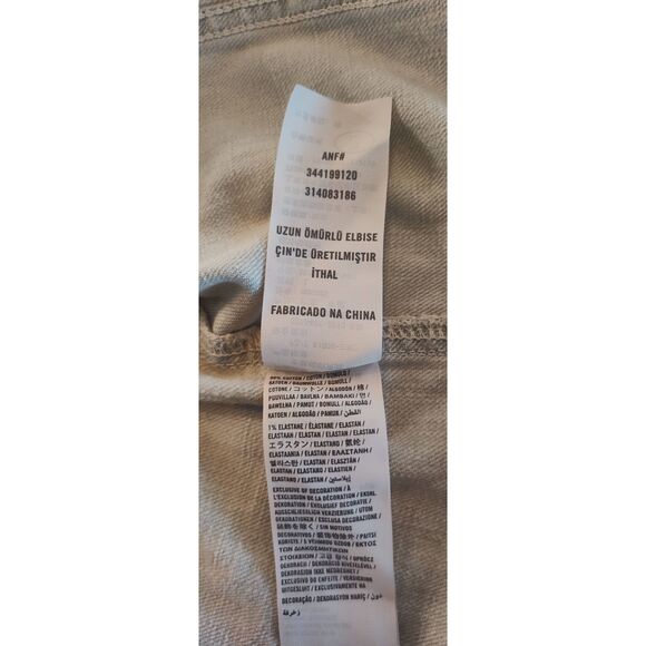 Hollister Classic Jean jacket light wash Size large - Picture 11 of 13